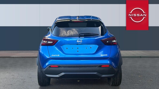 Nissan Juke 1.6 Hybrid N-Connecta 5dr Auto [Revised] Hybrid Hatchback - Image 6